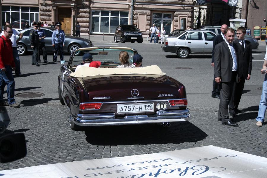  Mercedes-Benz SE 1961 года  (фото 4 из 23)